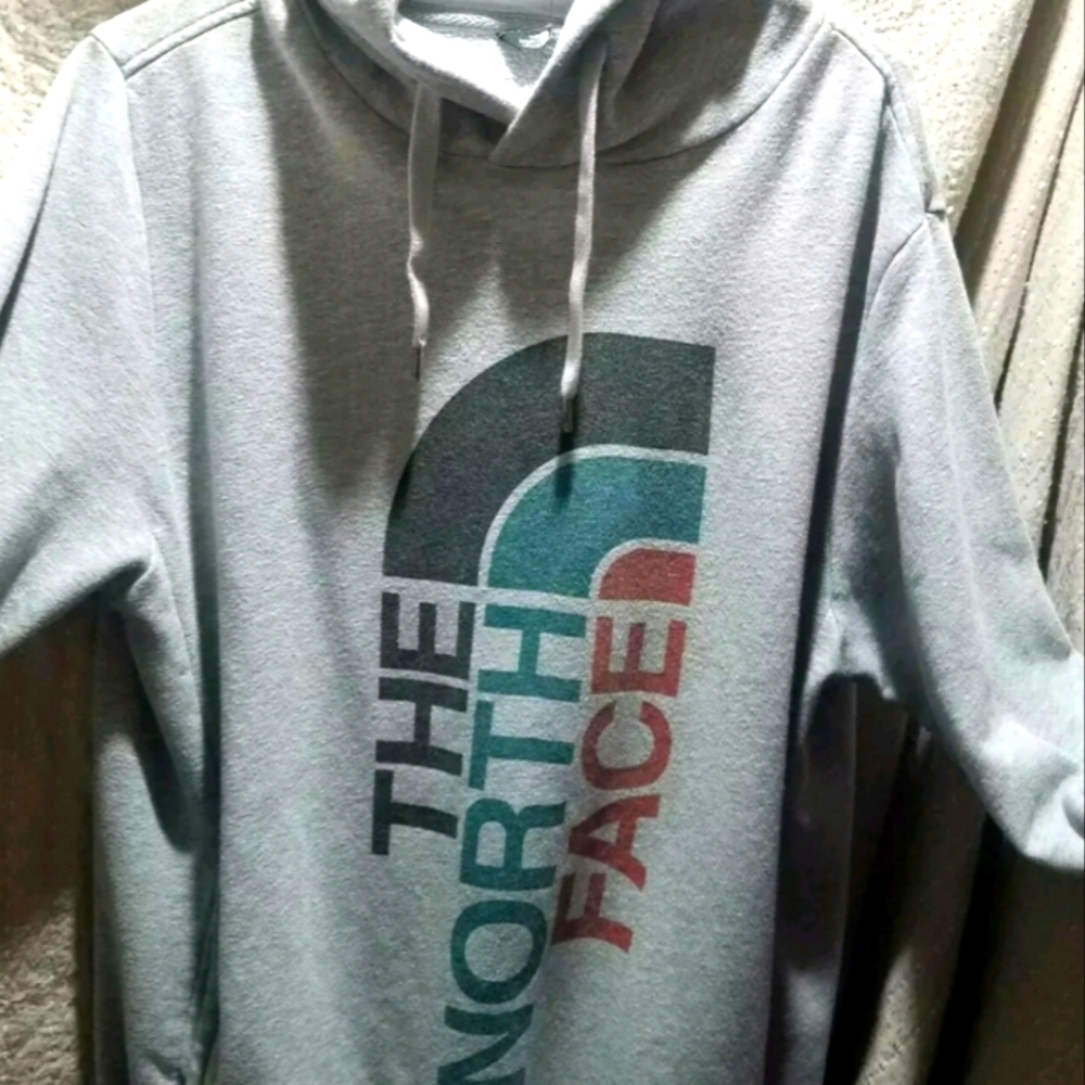 Men's large North Face grey hoodie, very nice!